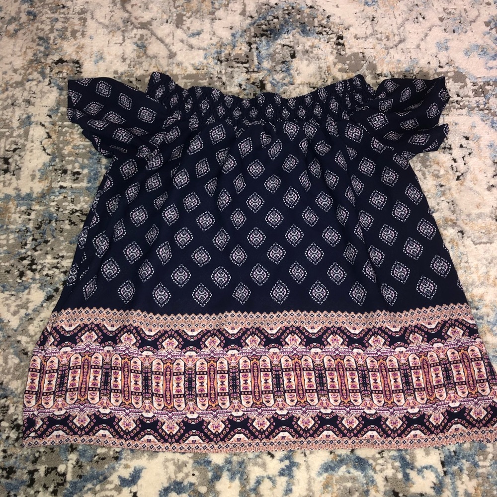 Pattern off the shoulder top